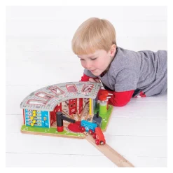 Bigjigs Houten Rails - Luxe Remise voor 5 Treinen