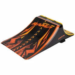 Carrera RC 2,4GHz High Speed Car + Ramp 1:32