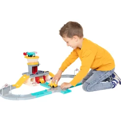 Cavallino Luchthaven met Parkeergarage en Straat