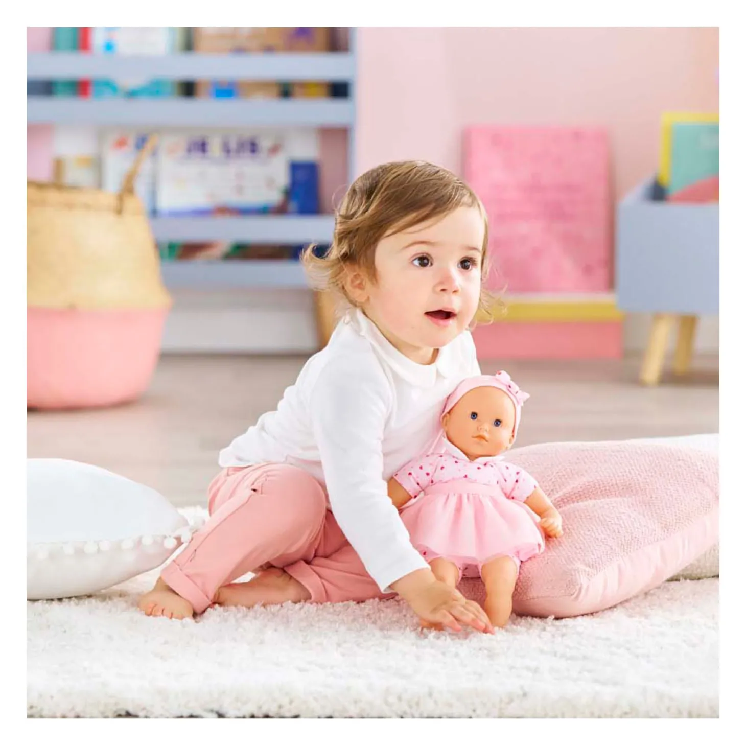 Corolle Kleine Babypop met Hartjes, 30cm