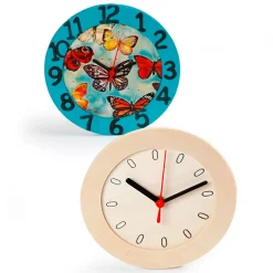 Klok met Houten Frame