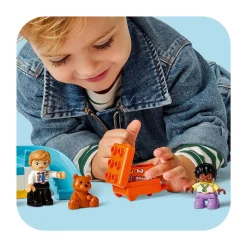LEGO DUPLO 10443 Voor Het Eerst Op Het Vliegveld