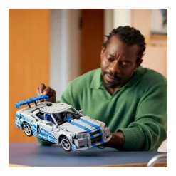 LEGO Technic 42210 2 Fast 2 Furious Nissan Skyline GT-R (R34) auto