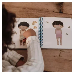 Little Dutch Dress up Stickerboek Jim Forest Friends