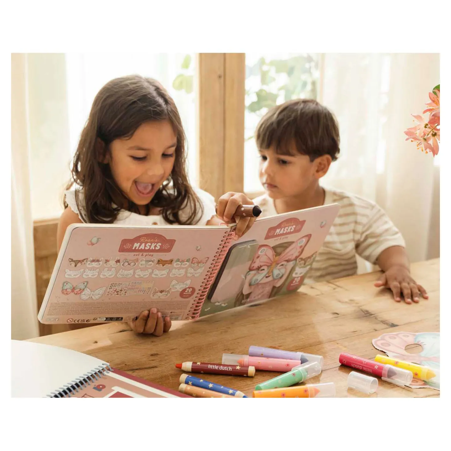 Little Dutch Rosa's Maskers Maken - Met Schaar