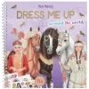 Miss Melody Dress Me Up Around the World Stickerboek