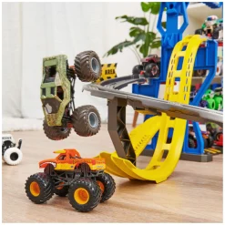 Monster Jam 1:64 Monster Garage Speelset