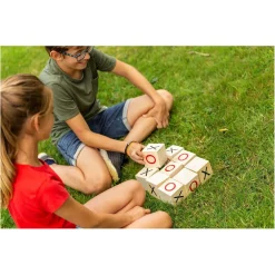 Outdoor Play Boter Kaas en Eieren