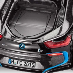 Revell BMW i8