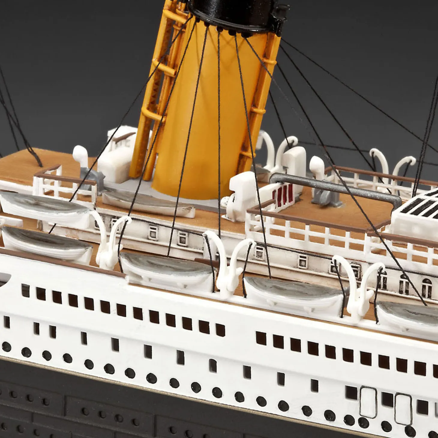 Revell Geschenkset 100 jaar Titanic