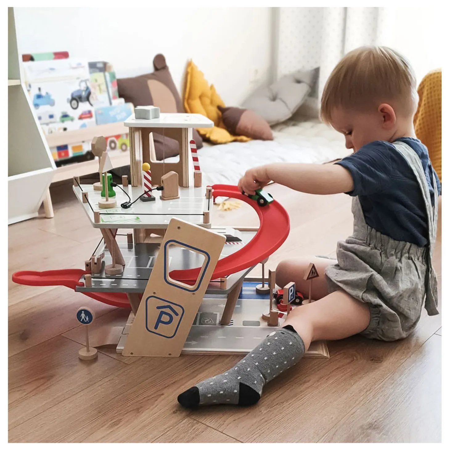 Small Foot - Houten Garage met Wasstraat