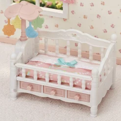 Sylvanian Families 5534 Bed voor Drieling met Mobiel