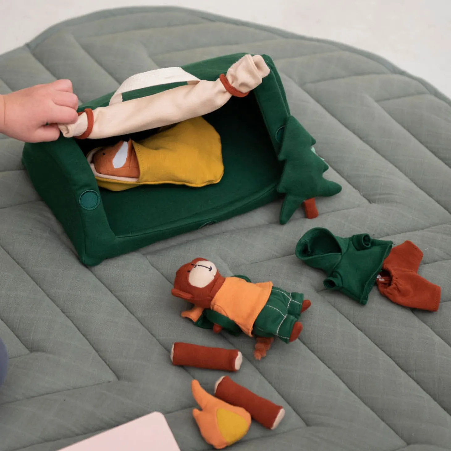 Trixie Puppet world L - Camping