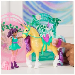 Unicorn Academy - Pop Ava en Eenhoorn Leaf Stalspeelset