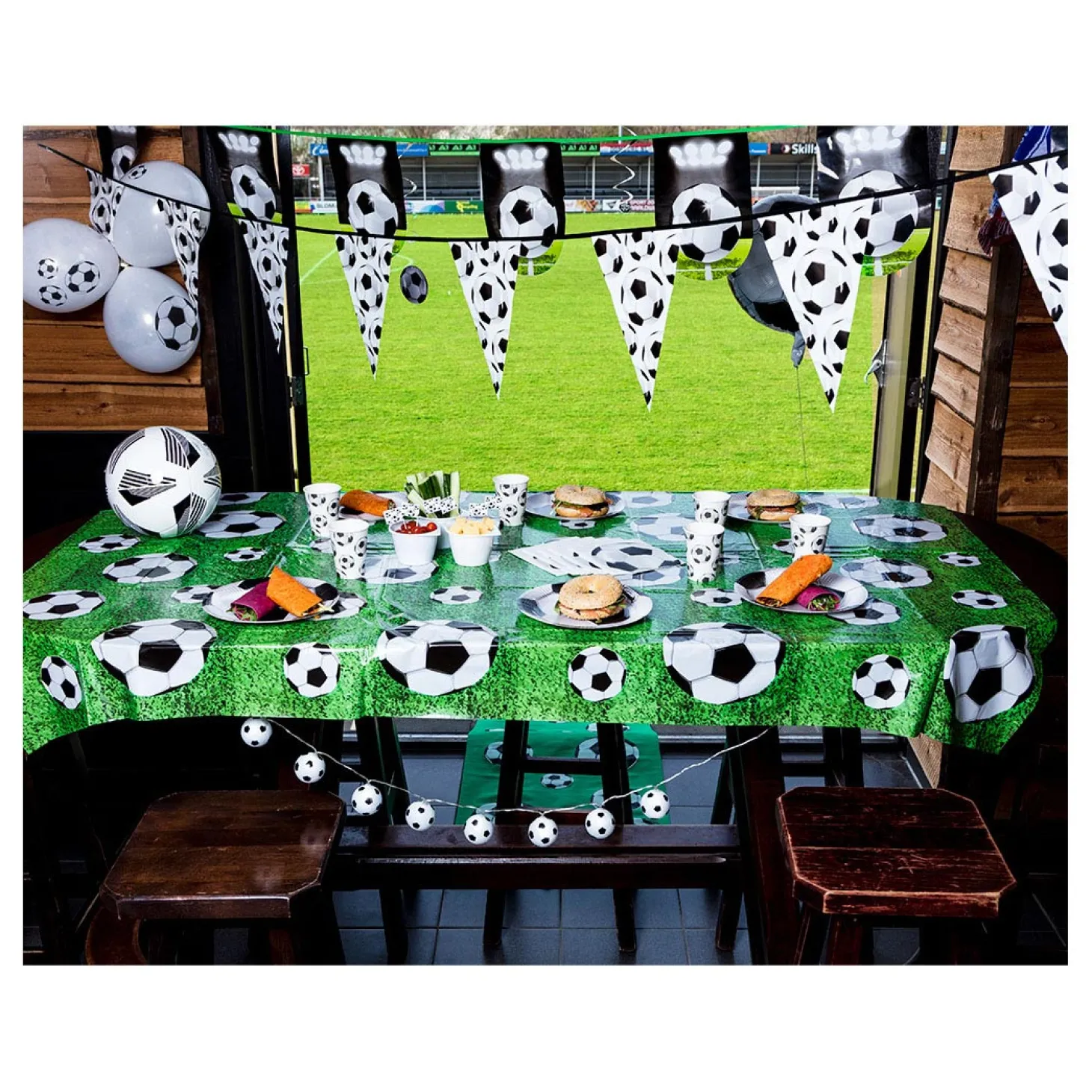 Vlaggenlijn Voetbal Puntvlaggen, 6mtr.